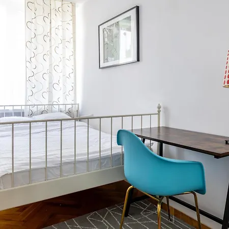 Corazziego Plac Bankowy