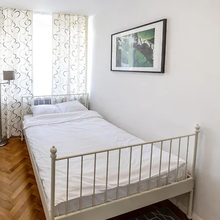 Apartment Corazziego Plac Bankowy